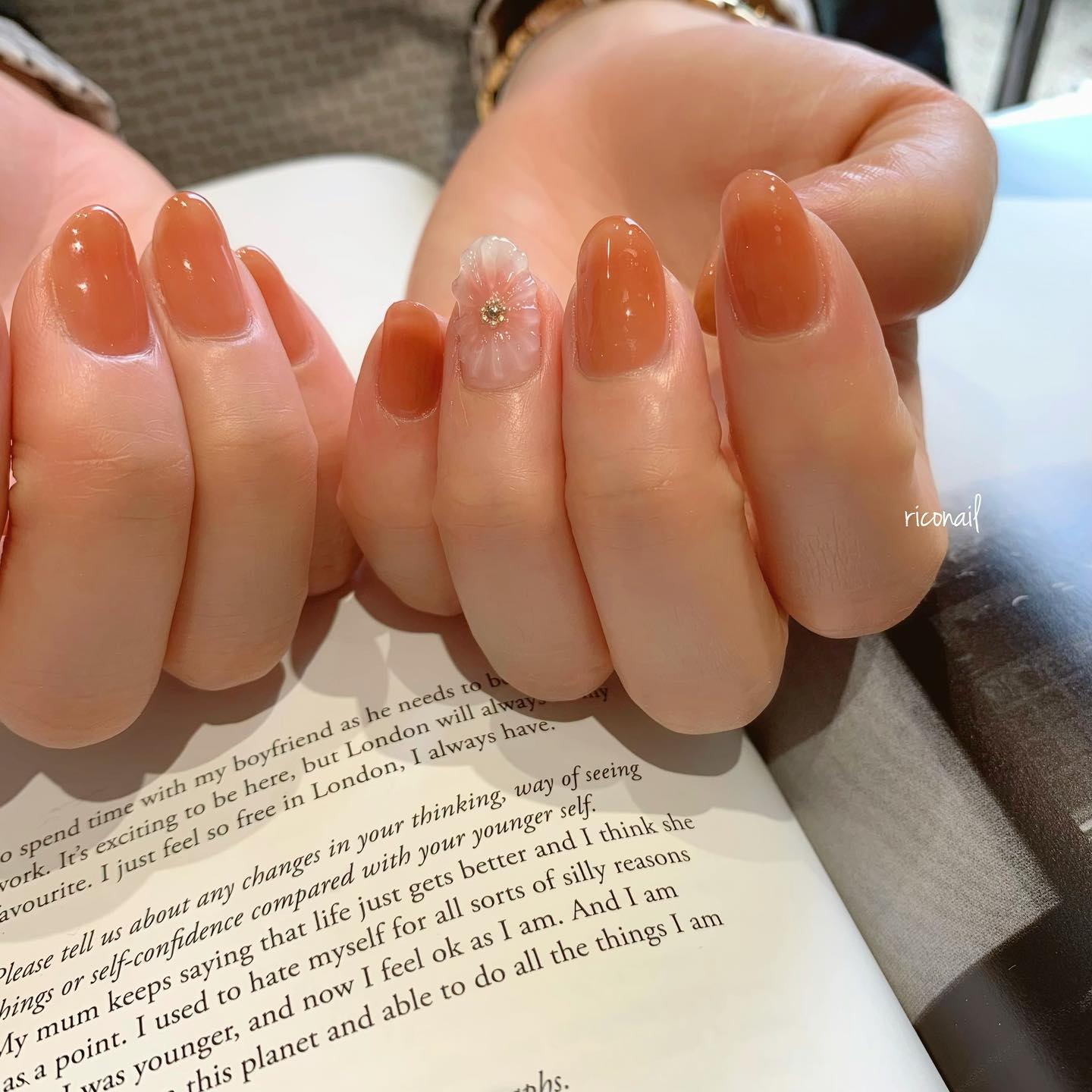 クリアなエンボス 公式 高崎市の美容室hearty ハーティー