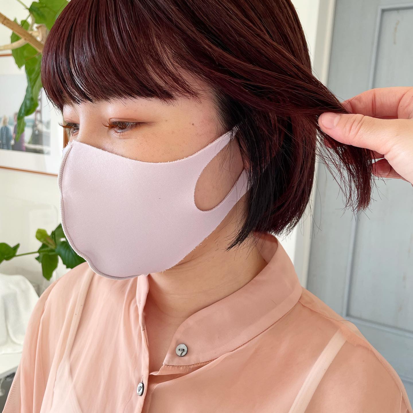 バーガンディーカラーに前髪ともみ上げにローライト 公式 高崎市の美容室hearty ハーティー